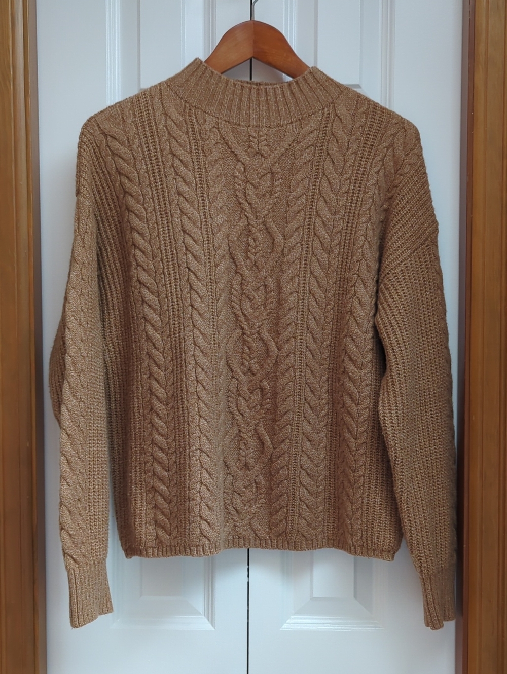 Old Navy Textured Brown Cable Knit Sweater Large